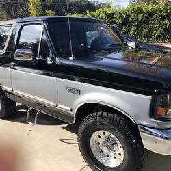 1994 Ford Bronco