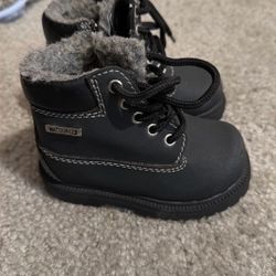 SmartFit Boys' Black Boys' Fleece Waterproof Boot