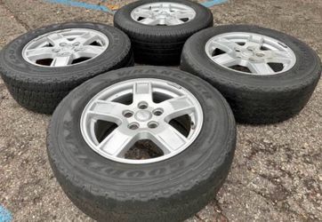 17” JEEP WRANGLER GRAND CHEROKEE PACKAGE WE FINANCE WHEELS RIMS TIRES SET COMMANDER