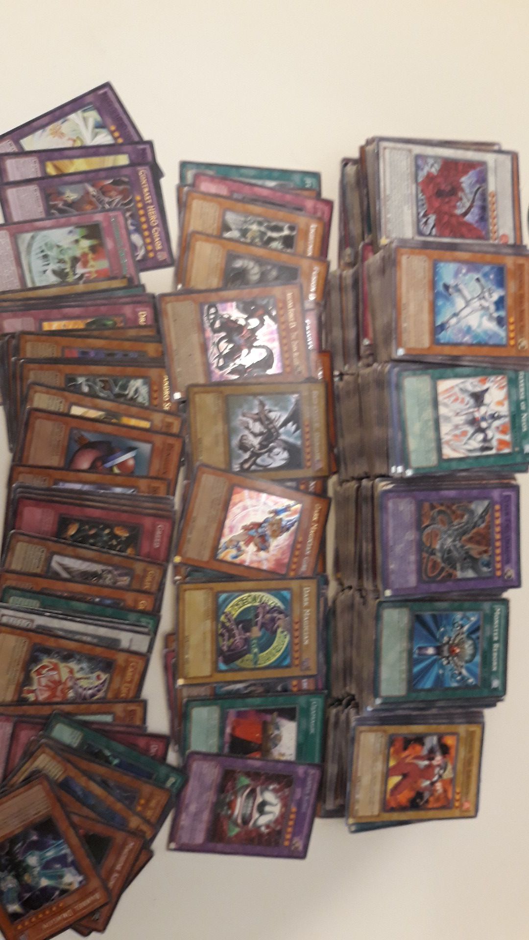 1000+ Yu-Gi-Oh Cards