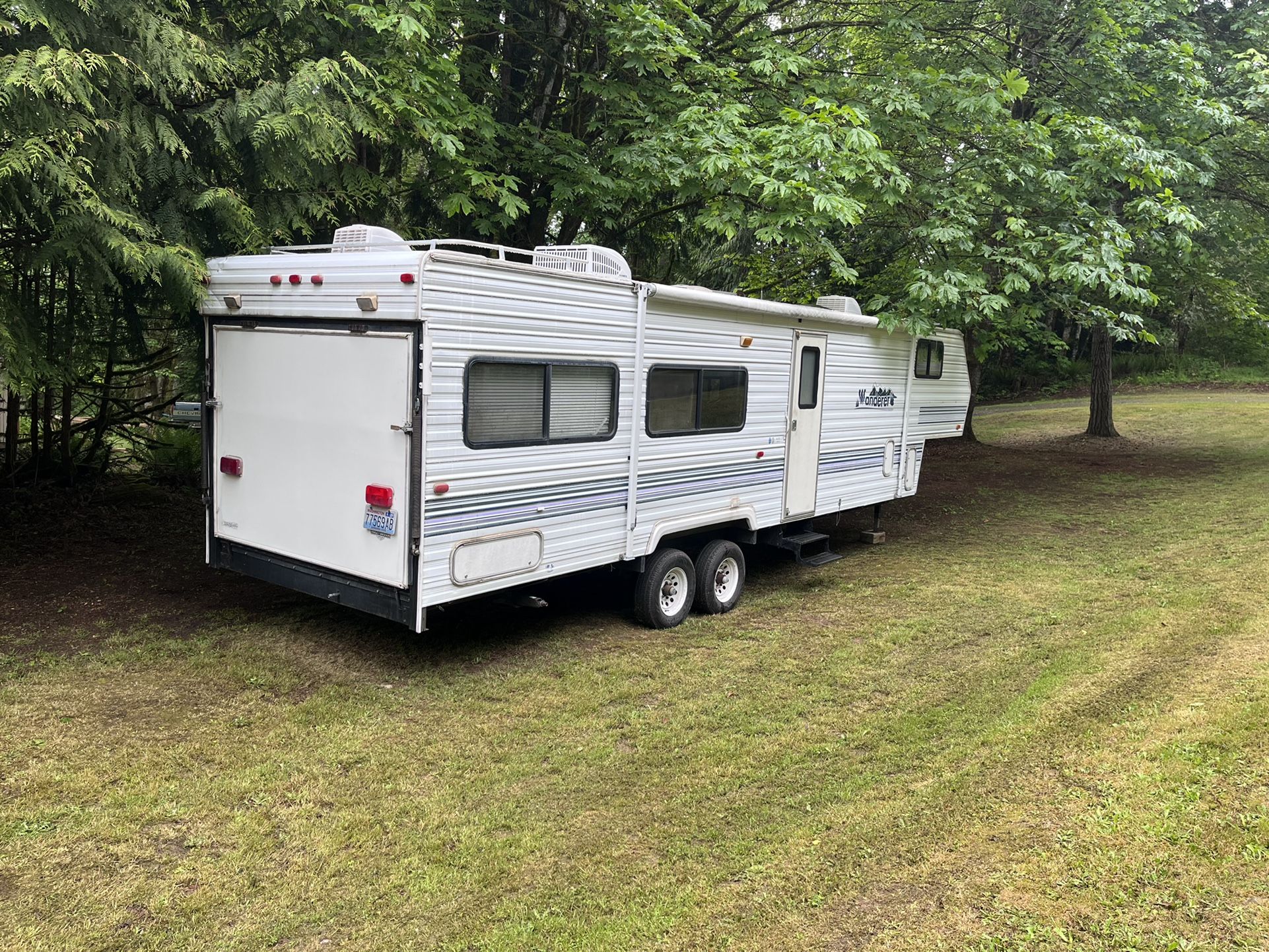 5th Wheel/Toy-hauler 1999 Wanderer Thor 30’