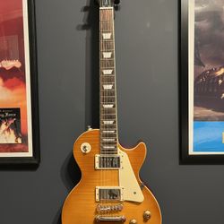 Epiphone Les Paul Standard Lemon Burst w/ Gibson Gig Bag. 