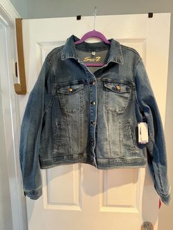 Seven7 Women's Blue Denim Jacket 2XL Short Button Front Long Sleeve Pockets