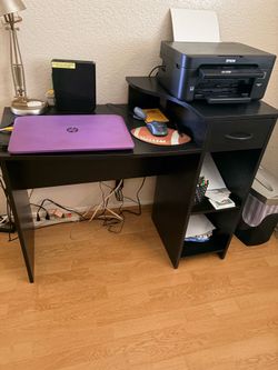 Black computer desk
