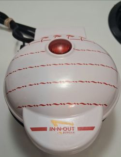 IN -N-OUT BURGER mini waffle maker