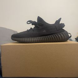 adidas Yeezy Boost 350 V2 Onyx - Men's Size 8.5 - BRAND NEW/DEADSTOCK