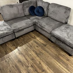 Brand New Corduroy Modular Sectional *delivery available*