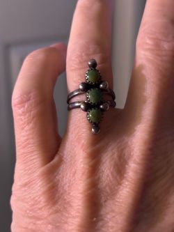 Zuni needle point ring