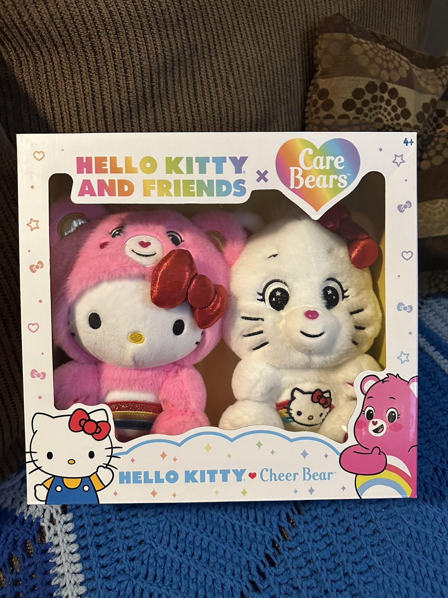 Hello Kitty And Carebear