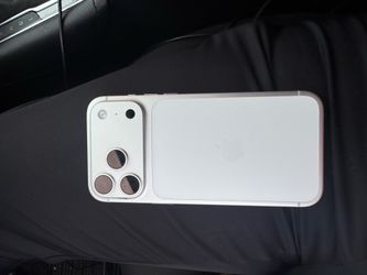iPhone 17 pro max brand new