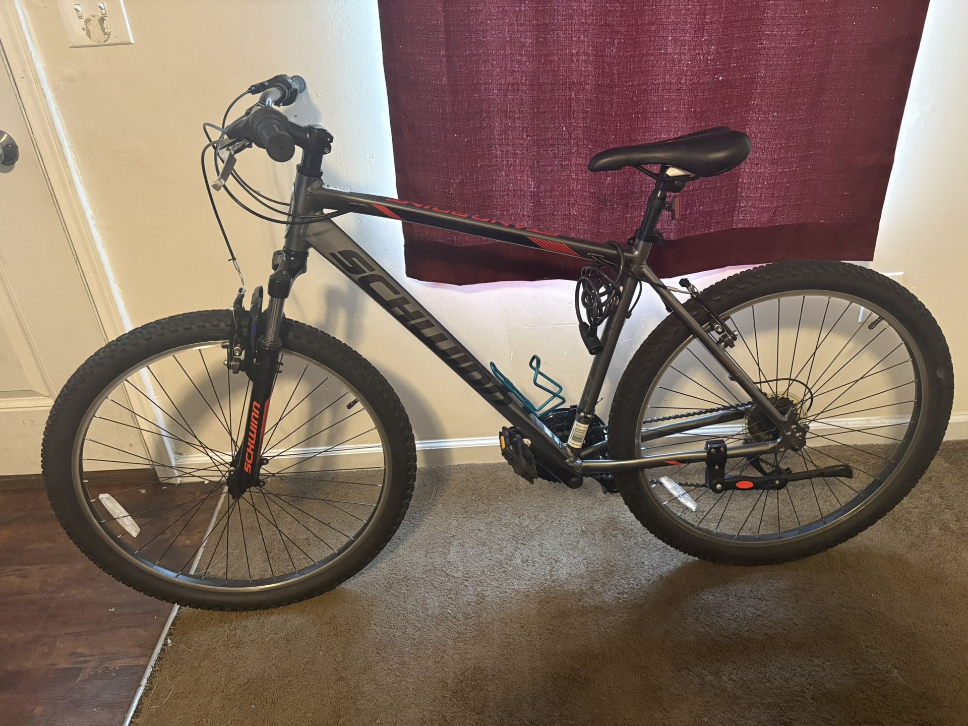 SCHWANN MOUNTAIN BIKE