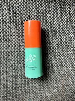 Mini bubble moisturizer