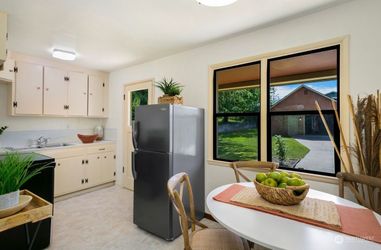 Levella Fridge/freezer