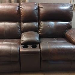 Brown Leather Couch and  Loveseat set