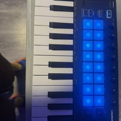 Novation LaunchKey Mini