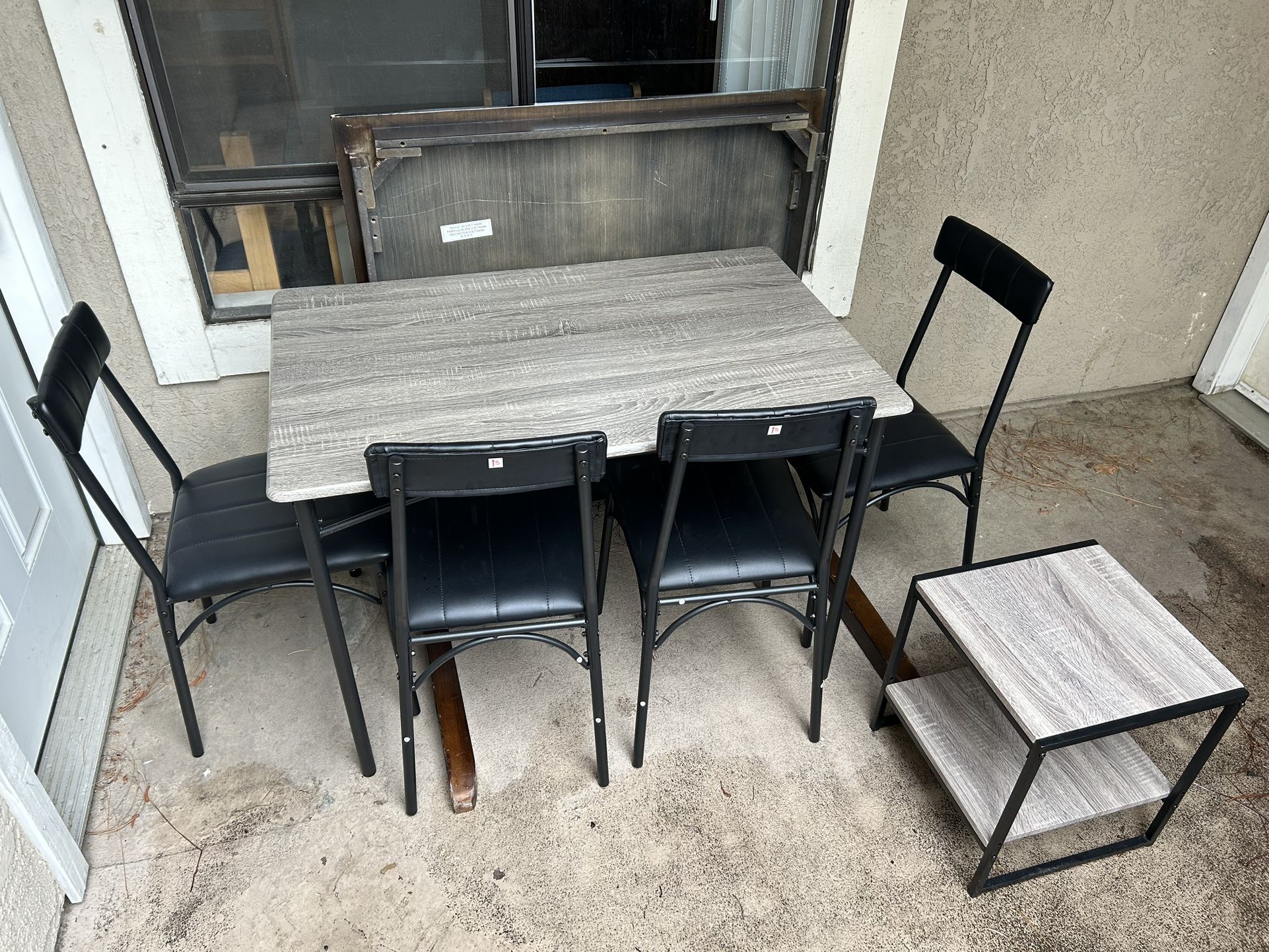 Modern Dining Table / Chairs / Side Table