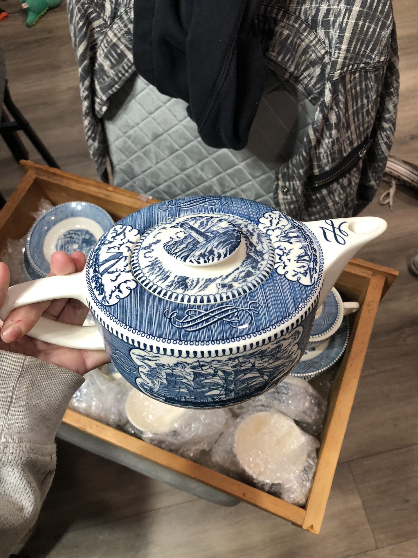 Currier And Ives set 