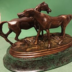 Vintage Bronze Horse Sculpture 