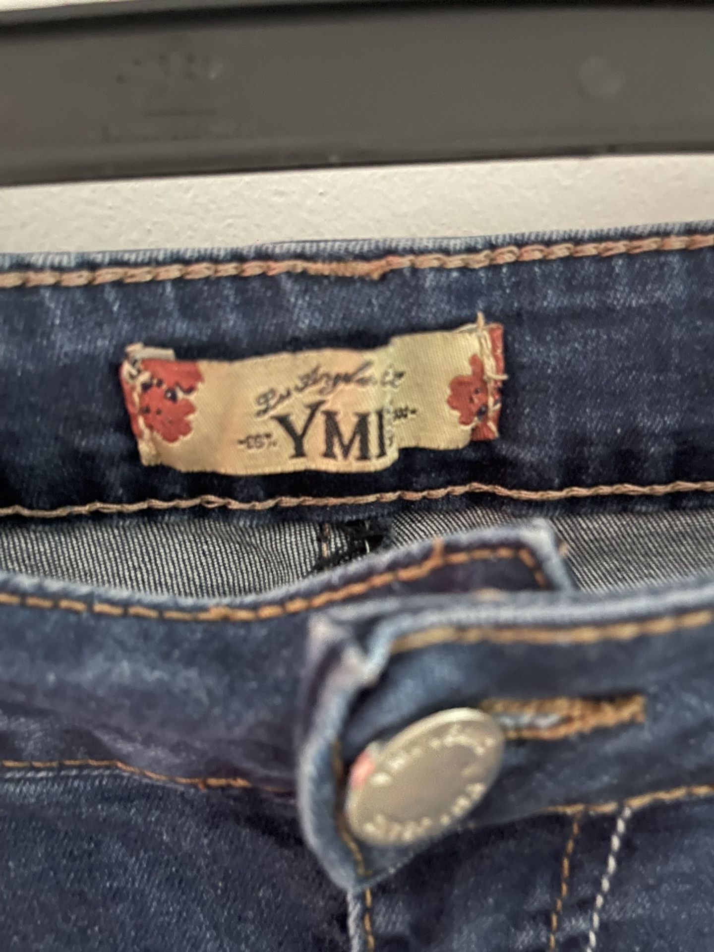 YMI Capri Jeans - Size 13 - Great Condition