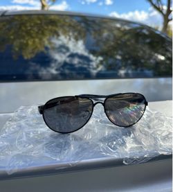 Prizm Black Polarized lenses + polished black frame!