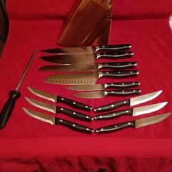 #673...Knife Block 14 Piece Set