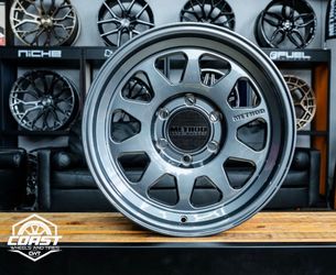 17” 6x135/6x5.5 Gloss Titanium Method 316 !!