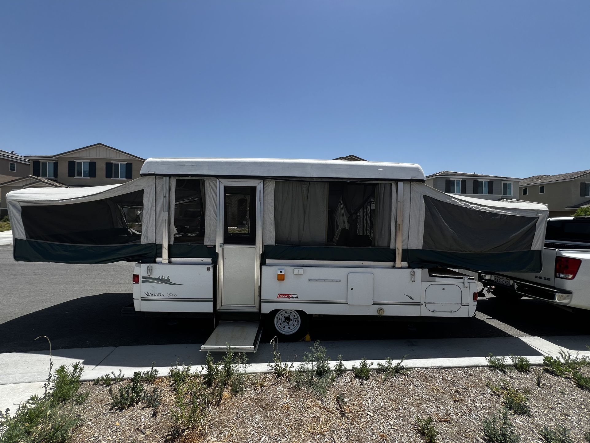 2001 Coleman Niagara