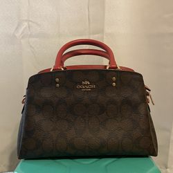 Coach Purse + Detachable strap