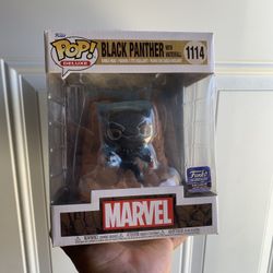 Funko pop marvel exclusives black panther with waterfall