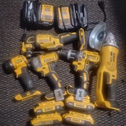 DeWalt Multi-tool Kit