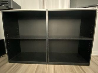 2 BOOKSHELVES