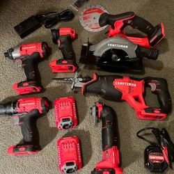CRAFTSMAN V20 20-volt Max 8-Tool Power Tool Combo Kit with Soft Case (2-Batteries Included)