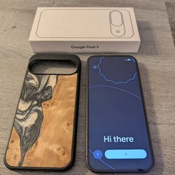 Google Pixel 9 Unlocked with case