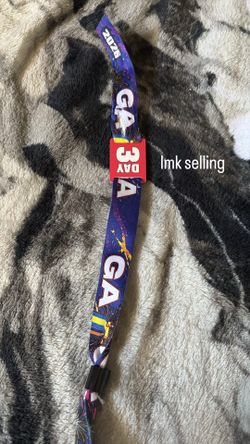 summer smash wristband