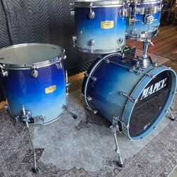 Mapex saturn Hybrid Walnut Maple