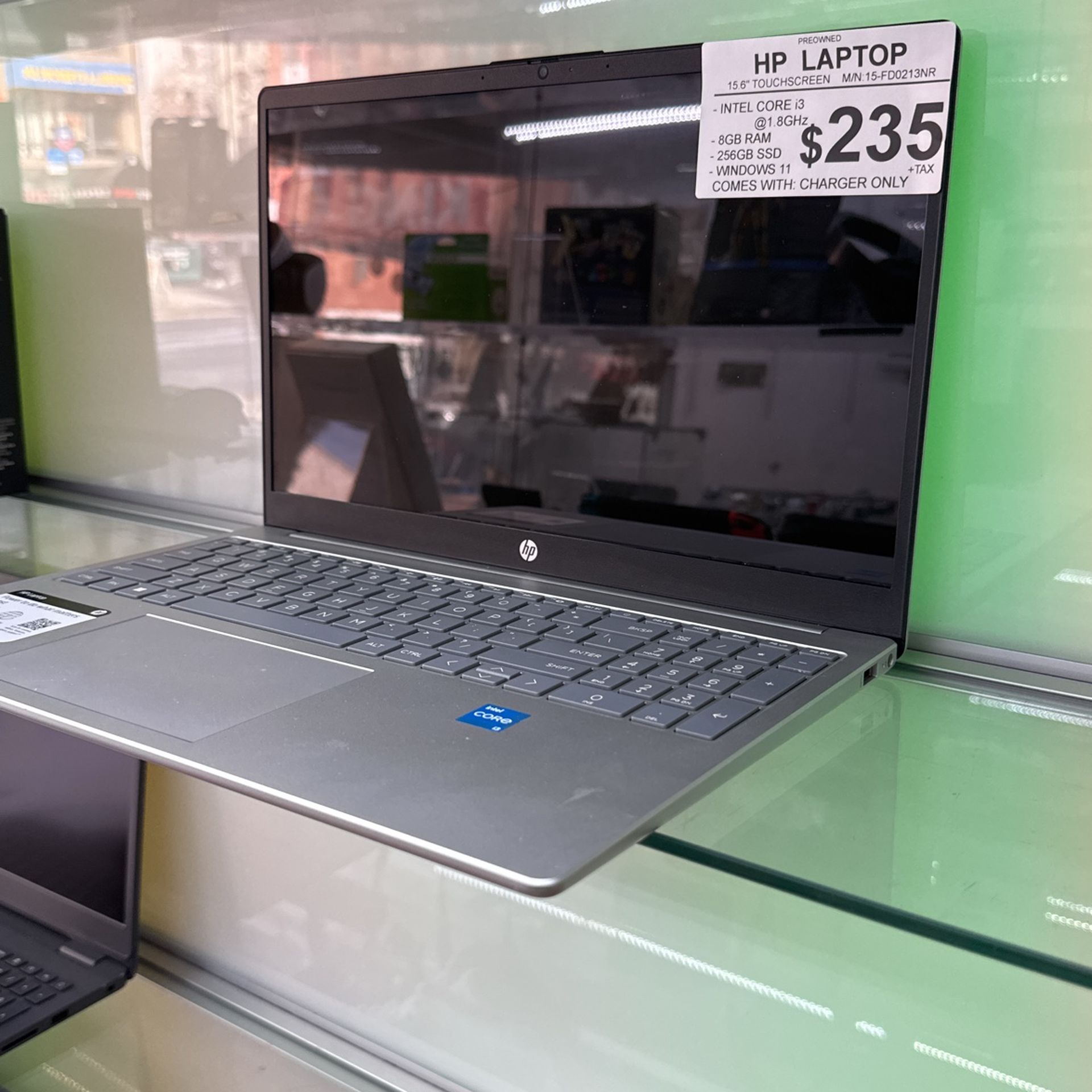 HP LAPTOP Touchscreen