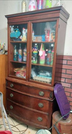 Mahogany China Cabinet
