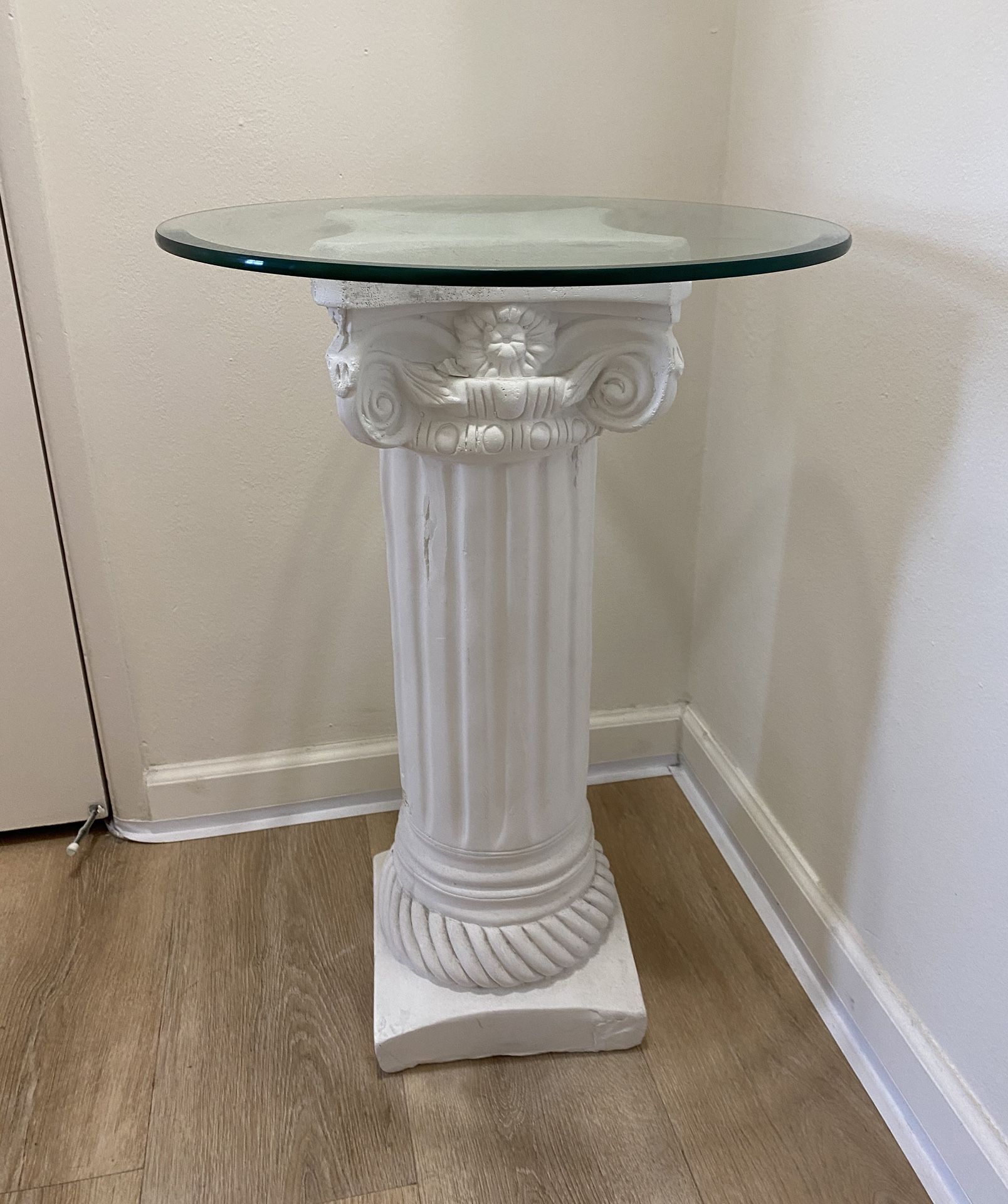 Beautiful Versatile Stand