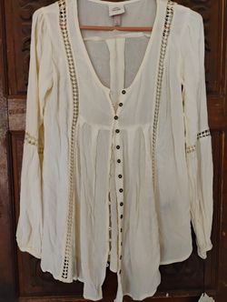 Boho Cream Color Women's Top Size Small