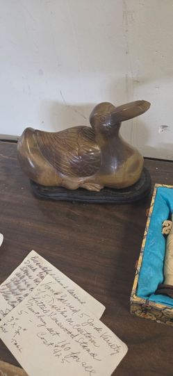 Antique estate sale beautiful Jade duck