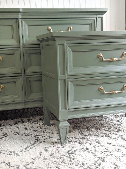 Matching Dresser And Nightstand Set