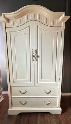 Bonavita Dresser/Chest