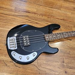 Music Man Sterling StingRay RAY34