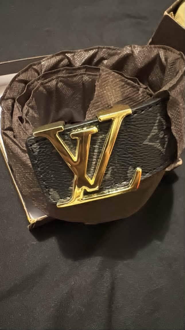 Black And Gold Louis Vuitton Belt