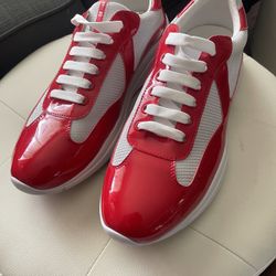 Prada Cups sz 11