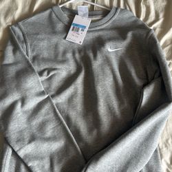 Grey Nike Sweater (Never Used) 