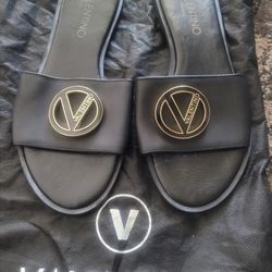Valentino Slides Size 8