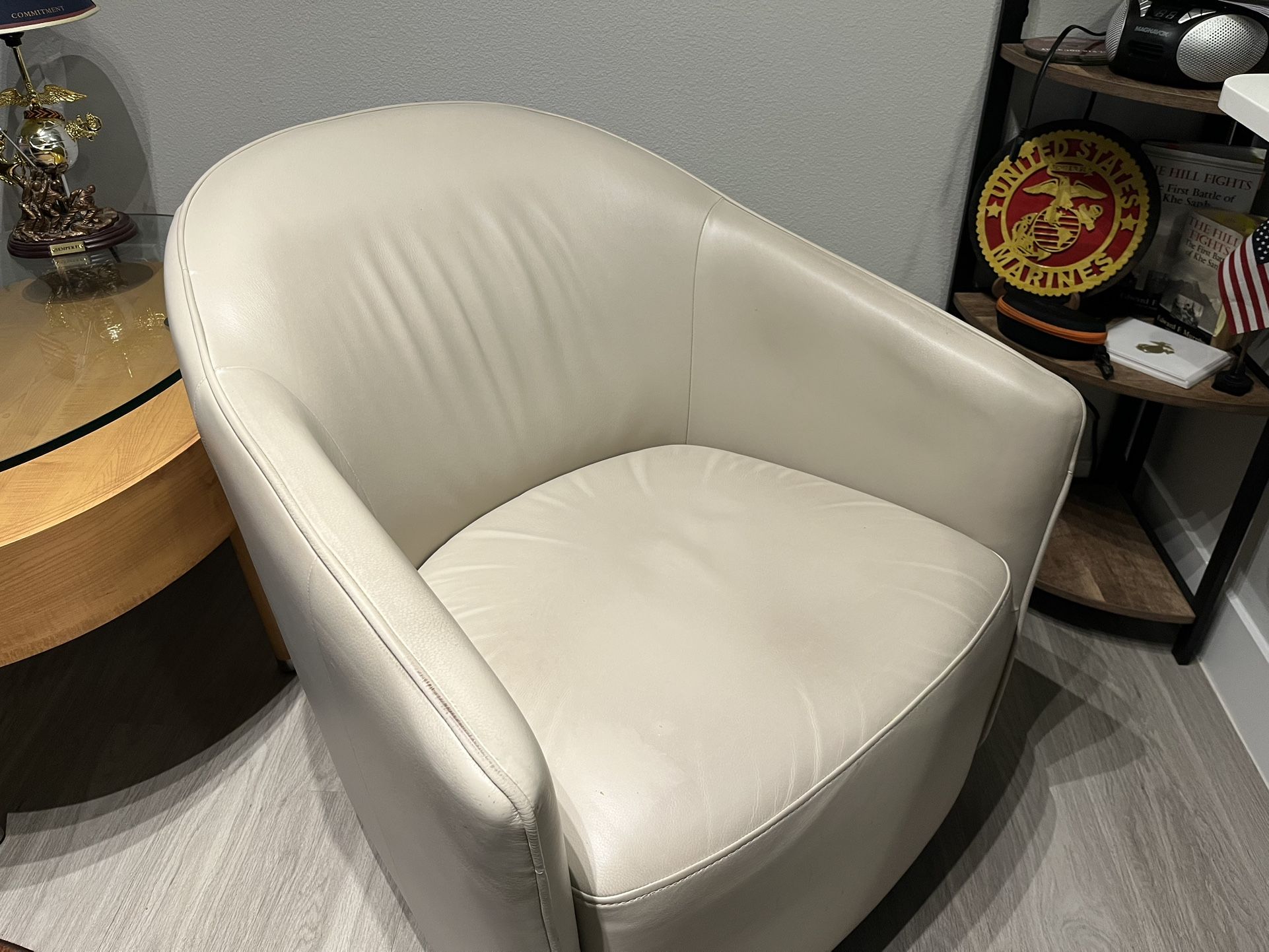 Copenhagen Barrel Chairs (2)