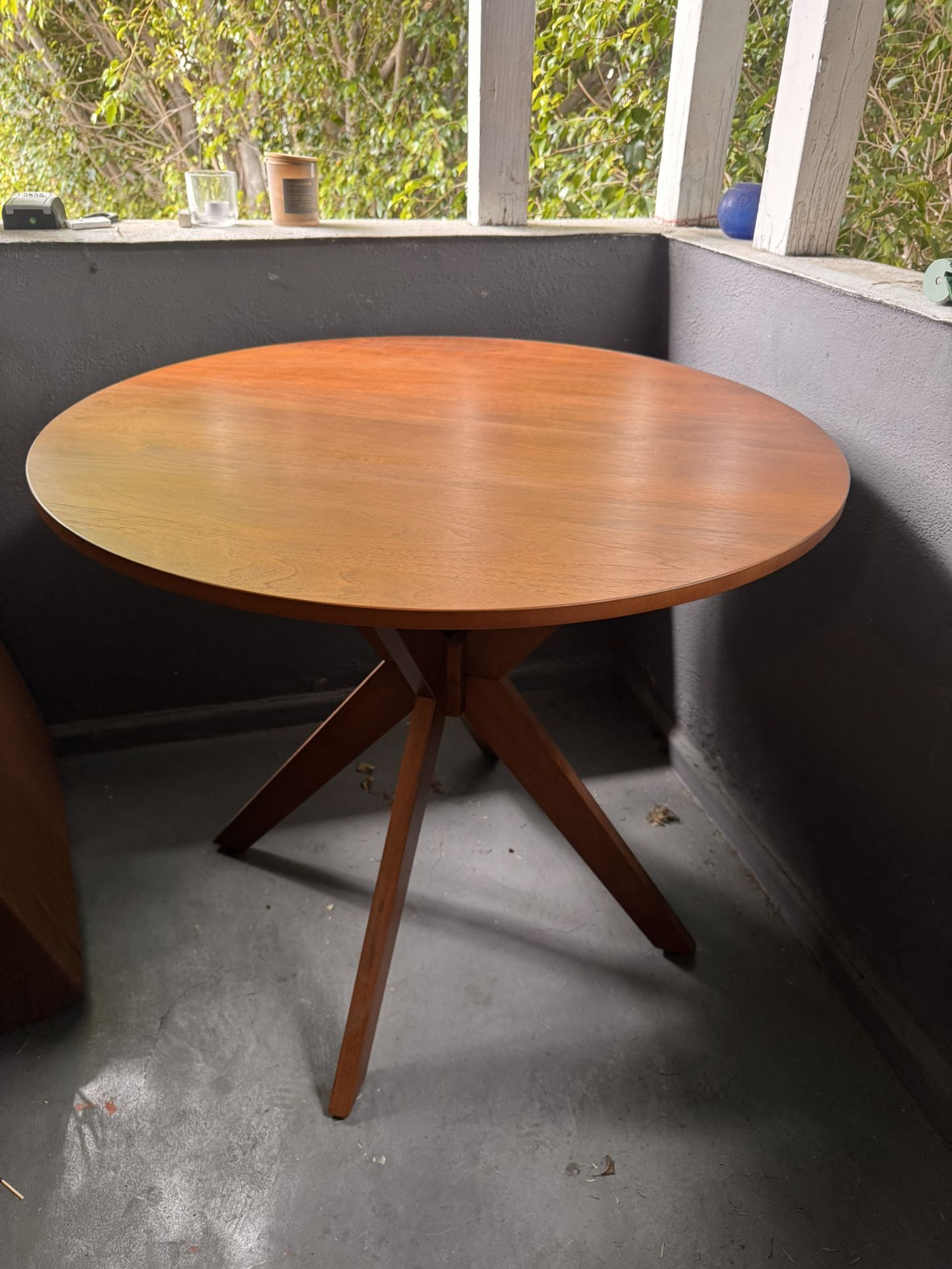Round Wooden kitchen Table