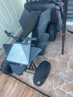 Tesla Cyberquad